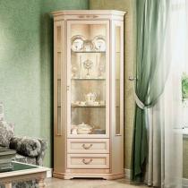 шкафы-витрины