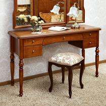 Туалетный стол