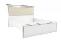 кровать в спальню