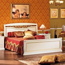 Двуспальные кровати