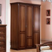 Распашные шкафы