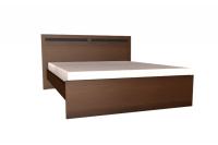 кровать в спальню