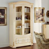 шкафы-витрины