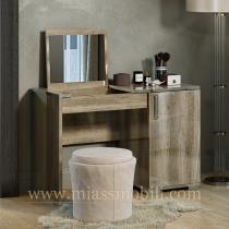 Туалетный стол