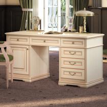 письменный стол в комнату