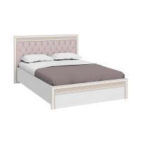 кровать в спальню