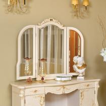 Туалетный стол