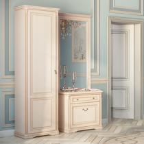 Распашные шкафы