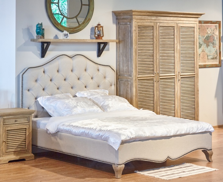 Распашные шкафы