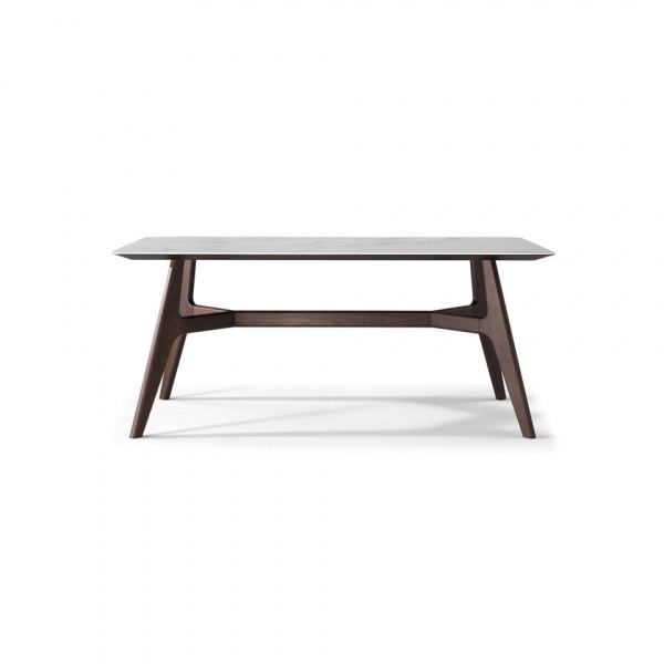 Обеденные столы