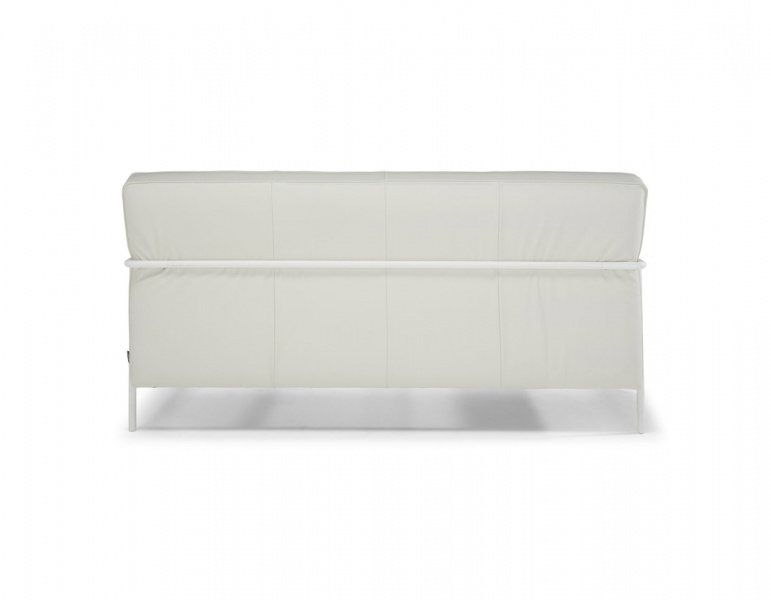 Двуспальные кровати