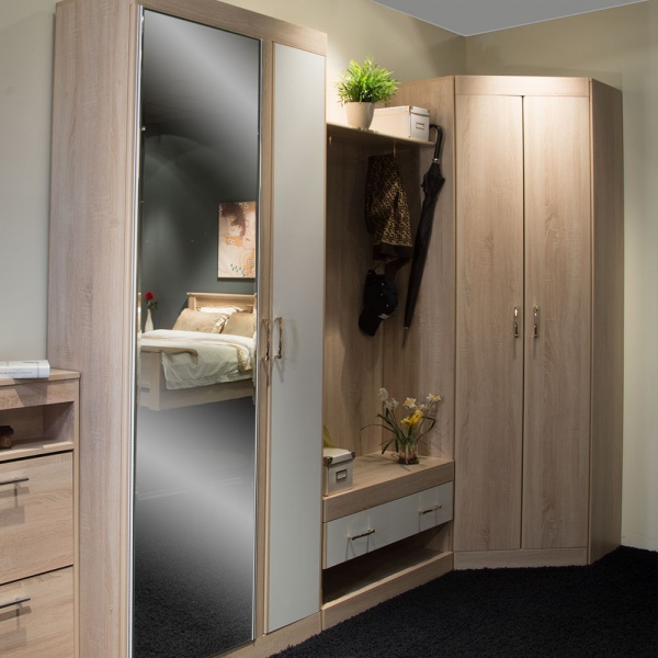 Распашные шкафы