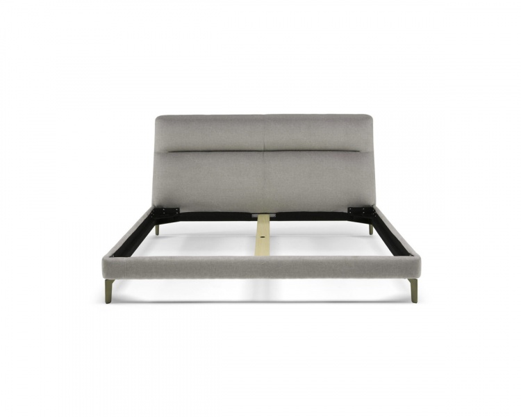 Двуспальные кровати