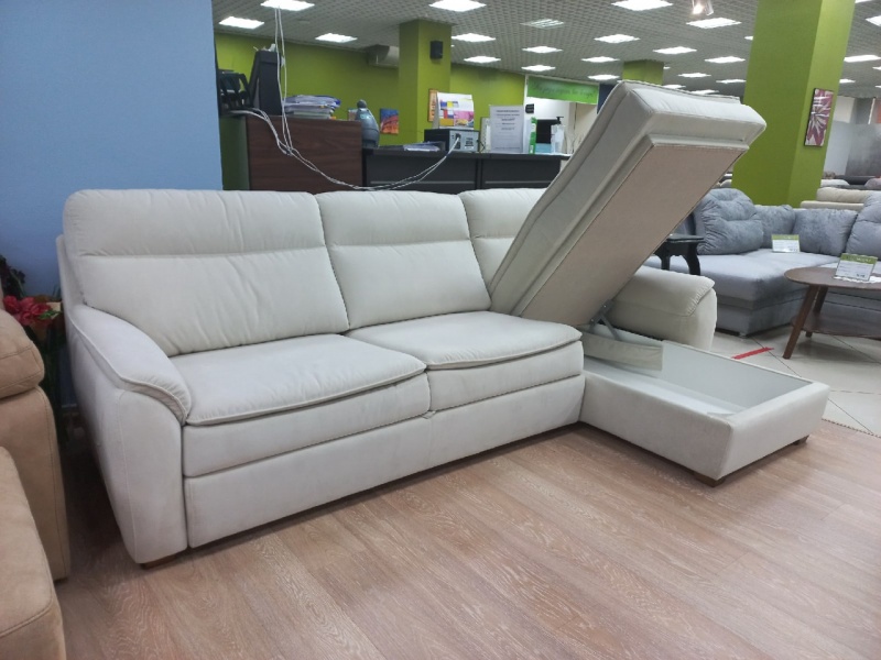 Угловой диван "Новара" (габариты 2.9 x 1.77)