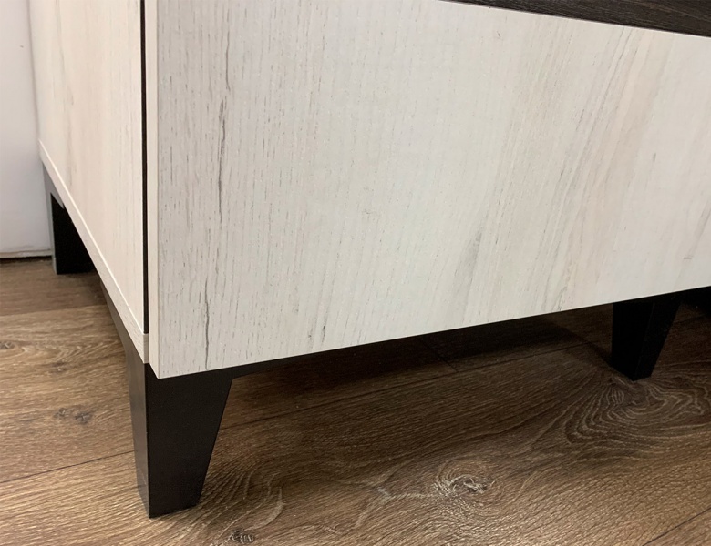 прикроватные тумбы