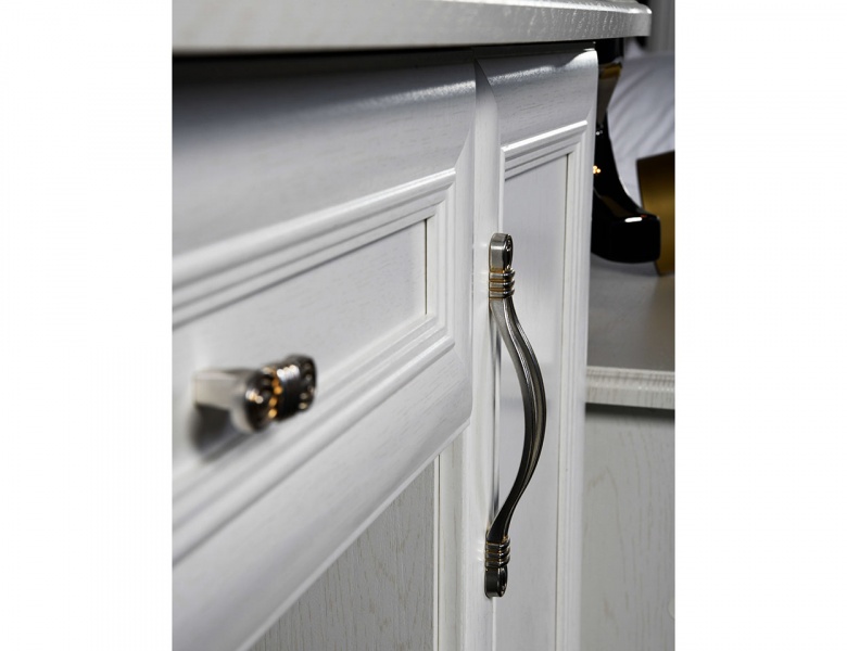 Туалетный стол