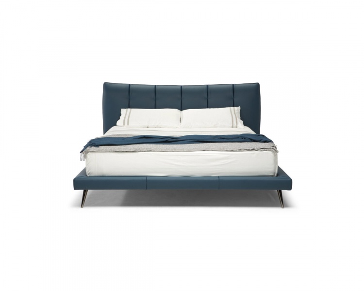 Двуспальные кровати