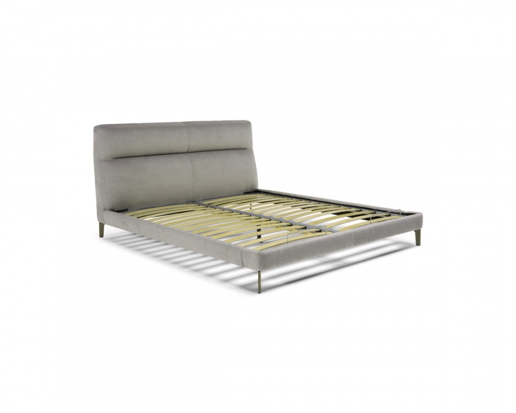 Двуспальные кровати