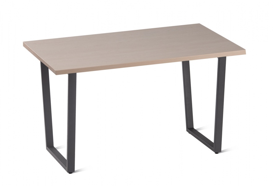 Обеденные столы