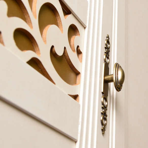 Распашные шкафы