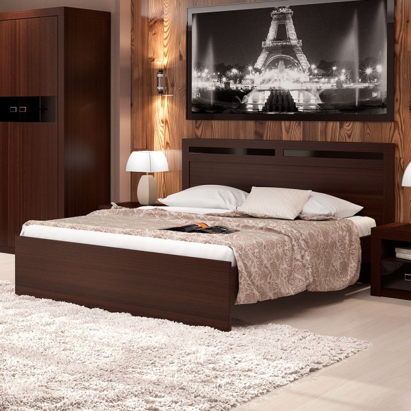 кровать в спальню