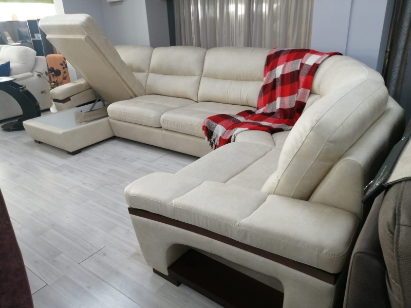 Угловой диван "Дамин"