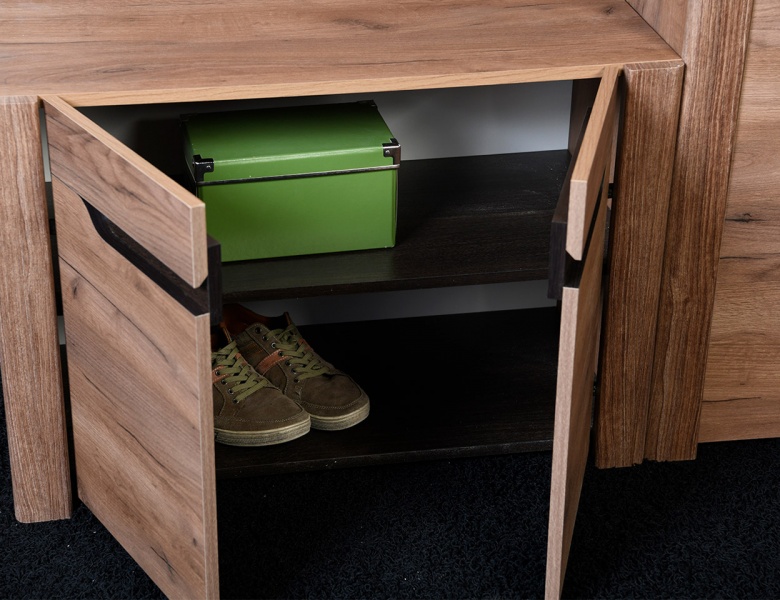 купить прихожую