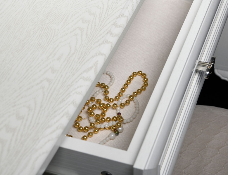 Туалетный стол